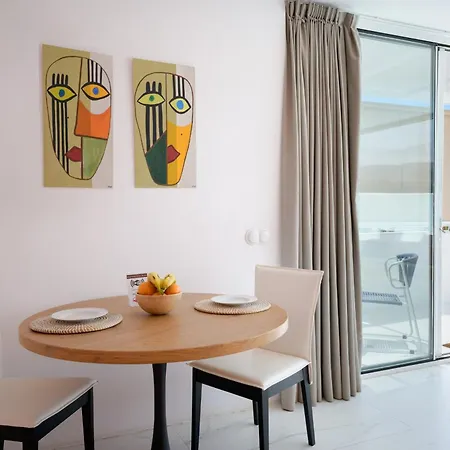 Aquablanca Pool Deluxe En Appartement *