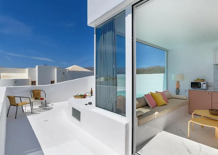 Aquablanca Pool Deluxe En דירה